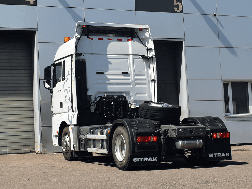 SITRAK C7H 4х2 (ВНУТРИ C-MAX)